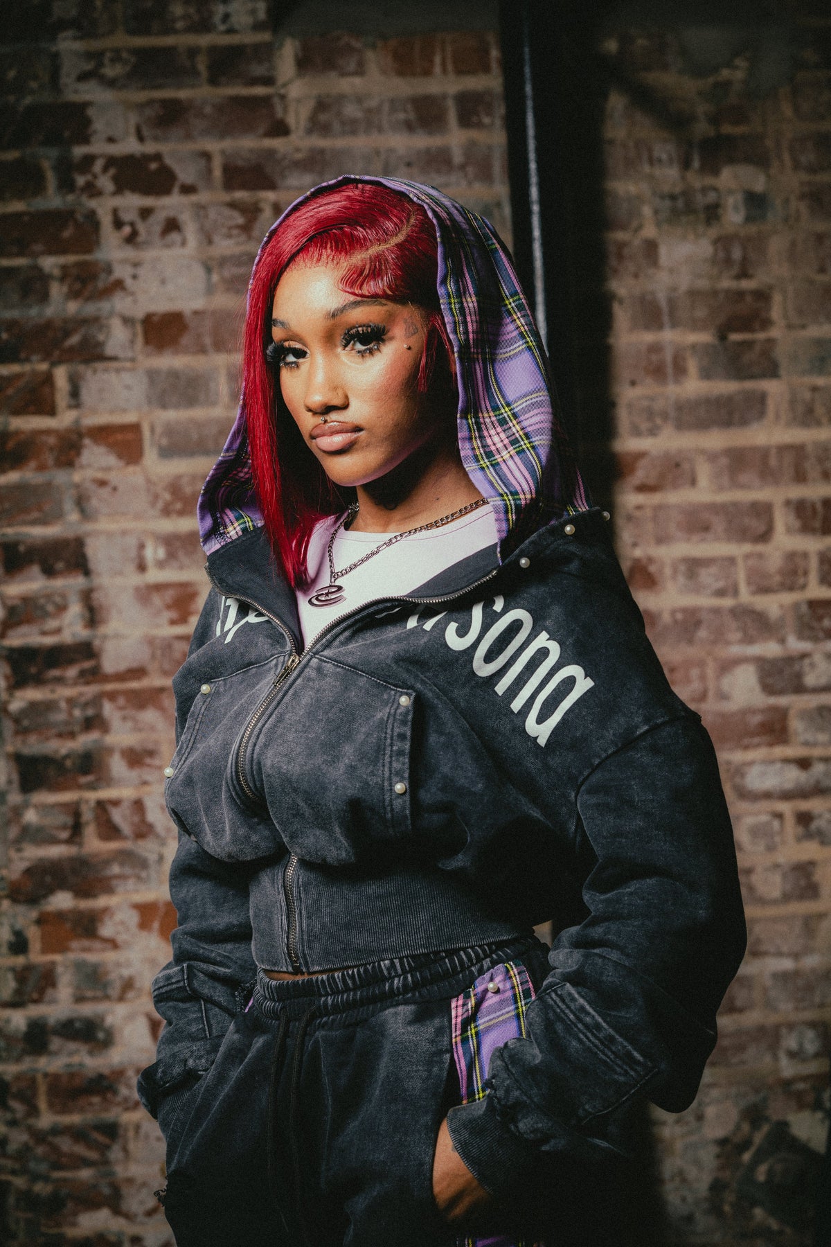 PLAID FEMALE CUT ZIP UP